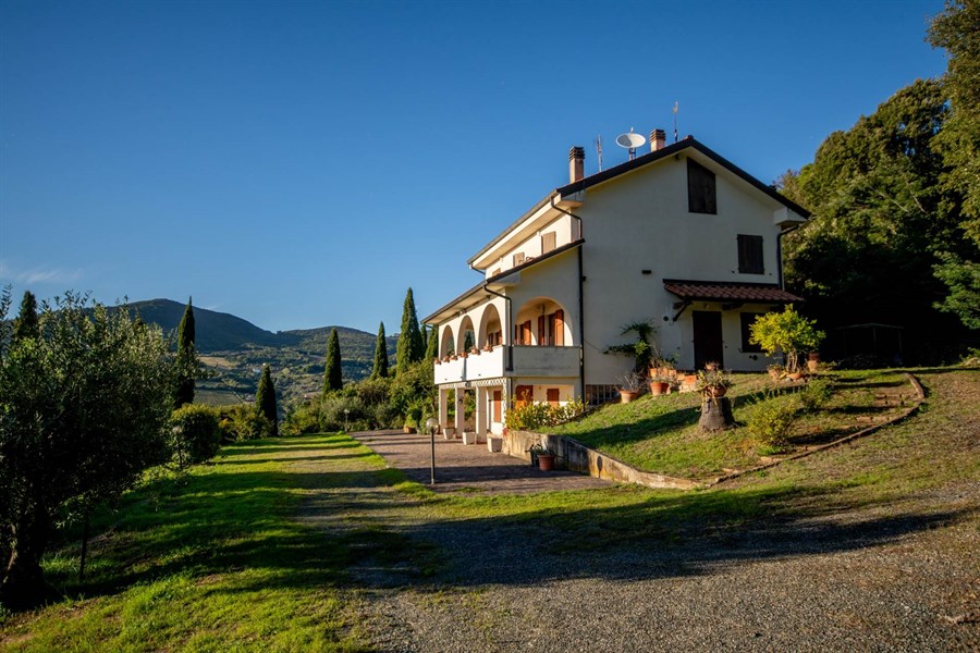 Villa - Vendita - Riparbella